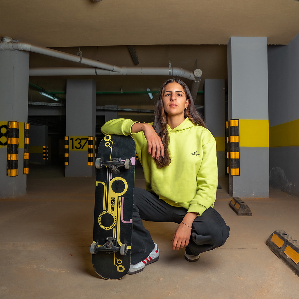 OVER SIZED FEMALE COMFIT HOODIE