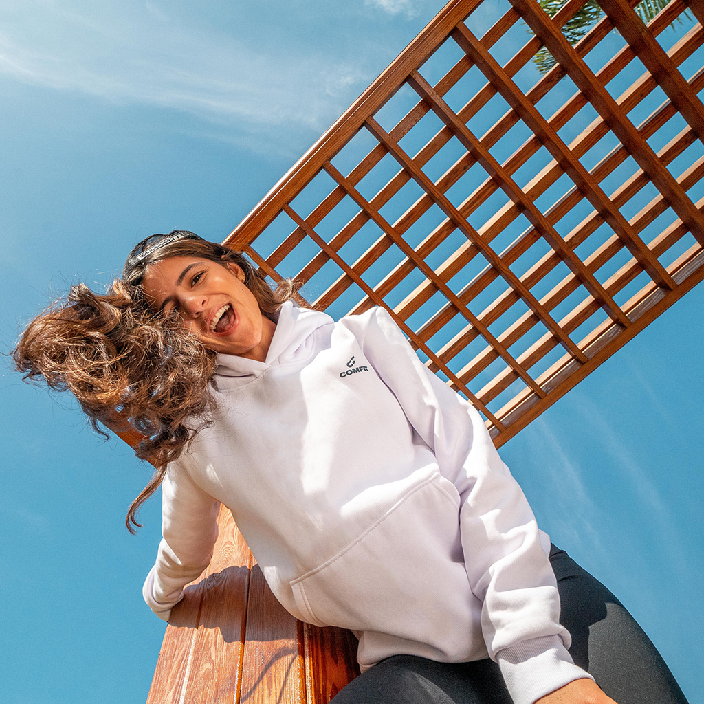 OVER SIZED FEMALE COMFIT HOODIE